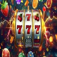 Tampilan meja live blackjack dengan dealer profesional dan studio produksi berkualitas tinggi
